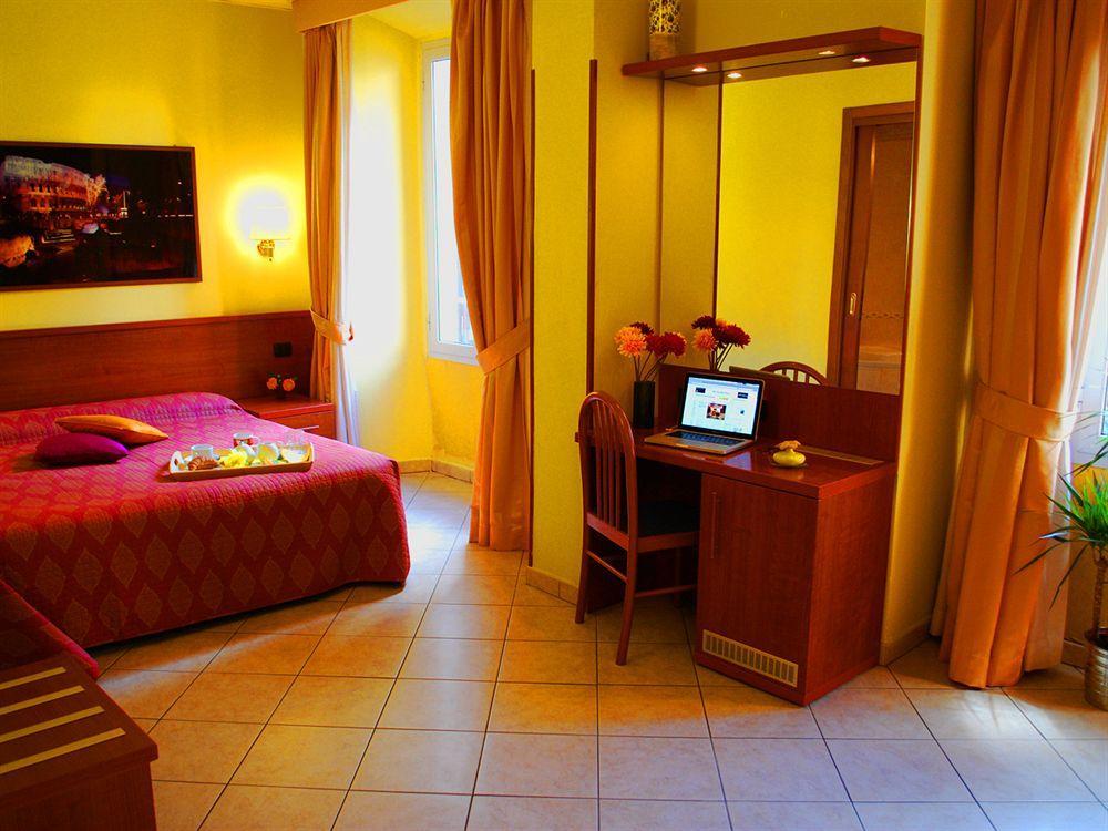In Roma Vale&Hillary Colosseo B&B Buitenkant foto